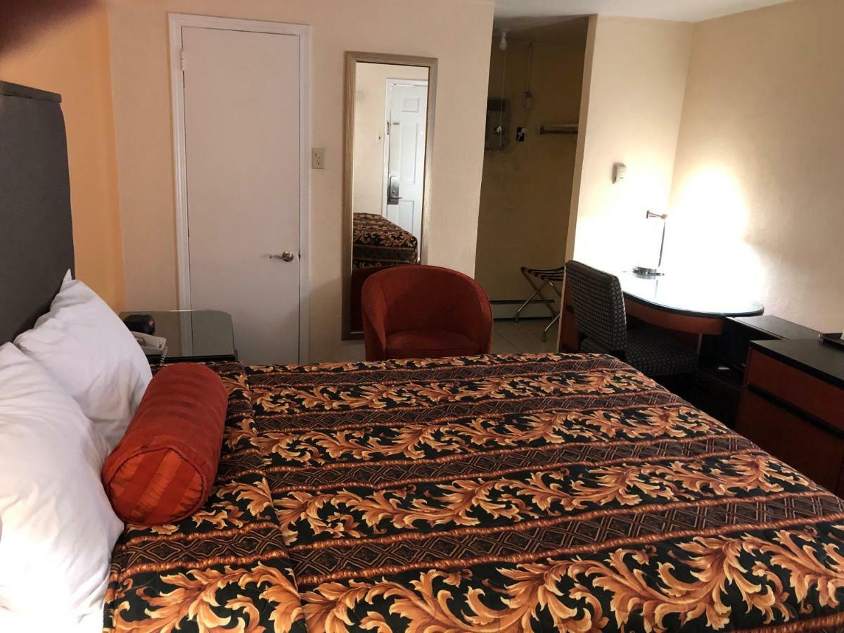 Sentinel Motel West Chester Eksteriør bilde